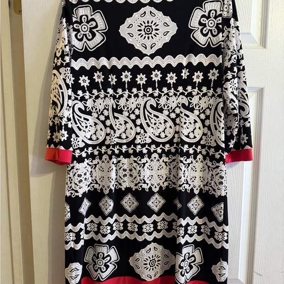 Tiana B. Monochrome Patterned Dress - Picture 6 of 6